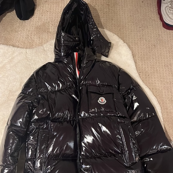 Black Moncler Winter Jacket - Picture 5 of 6